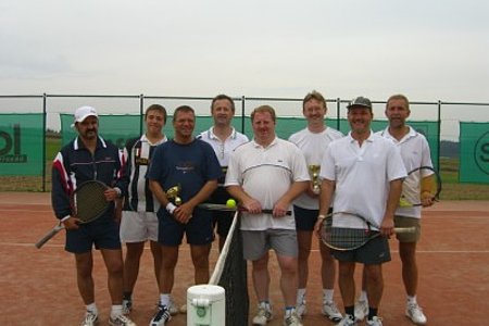 Die Teilnehmer beim diesjährigen Tennisturnier in Sallingstadt