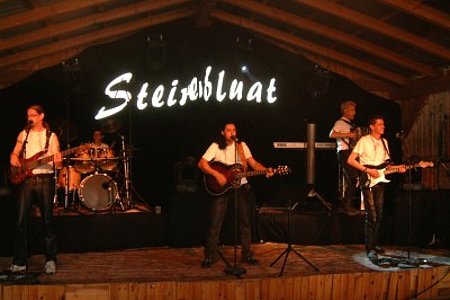 der musikalische Höhepunkt mit "Steirerbluat" aus der Steiermark